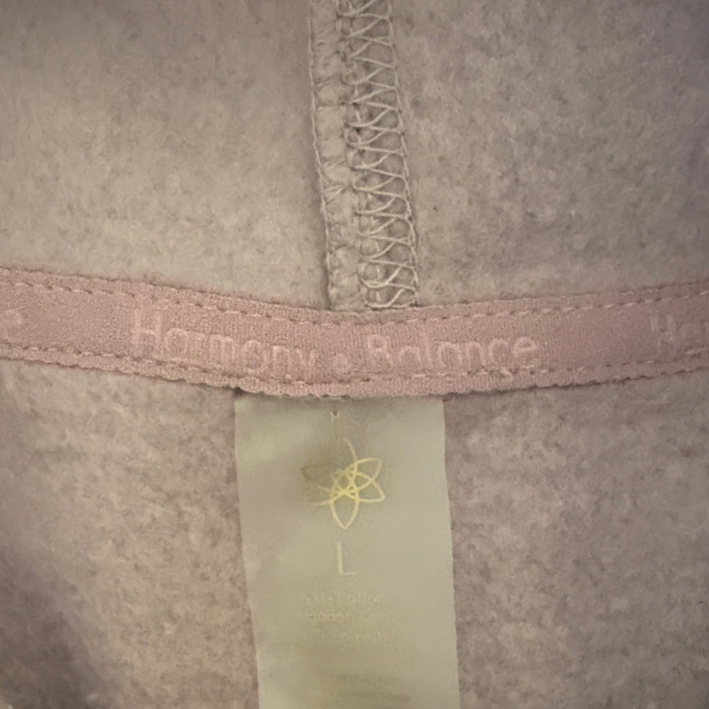 Harmony Balance Cropped Hoodie ~ Size Large ~ Lavender - Picture 6 of 11